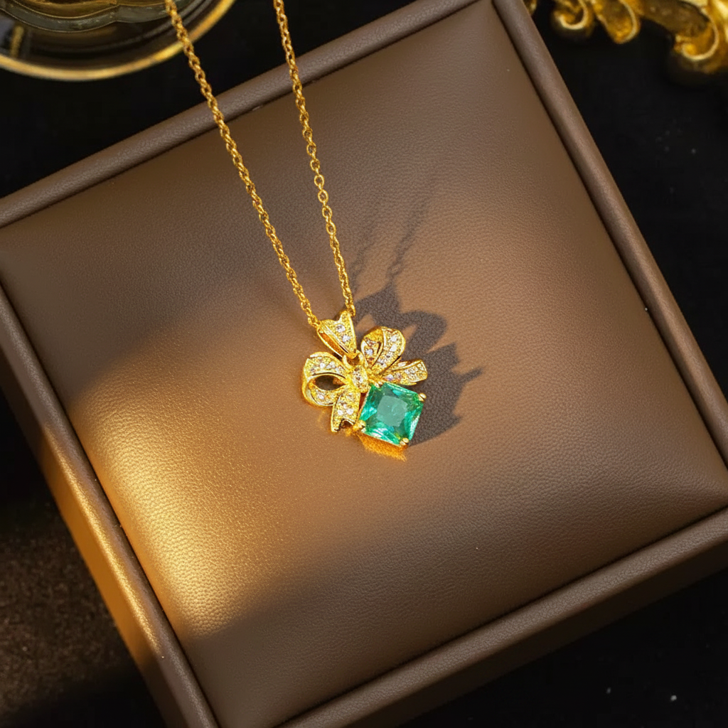 Emerald Bow Jewelry Set