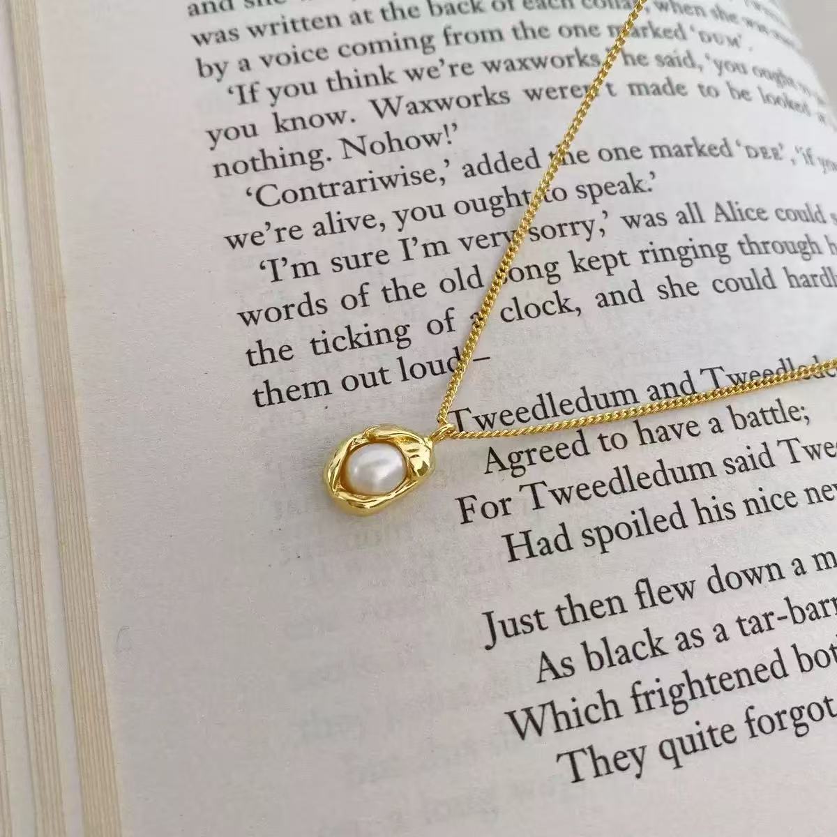 S925 Sterling Silver Pearl Geometric Necklace