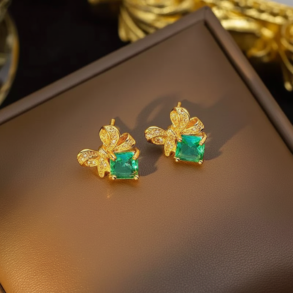 Emerald Bow Jewelry Set