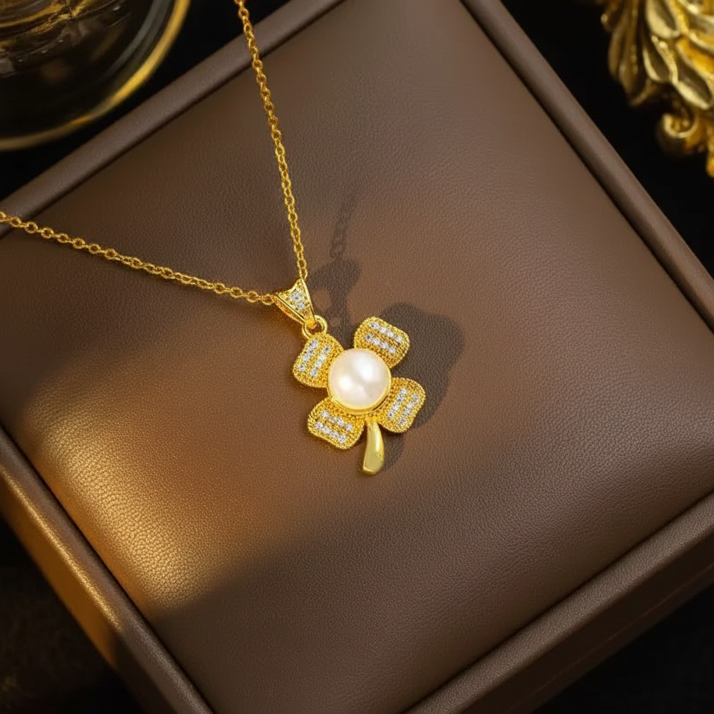 Crystal Clover Pearl Jewelry Set