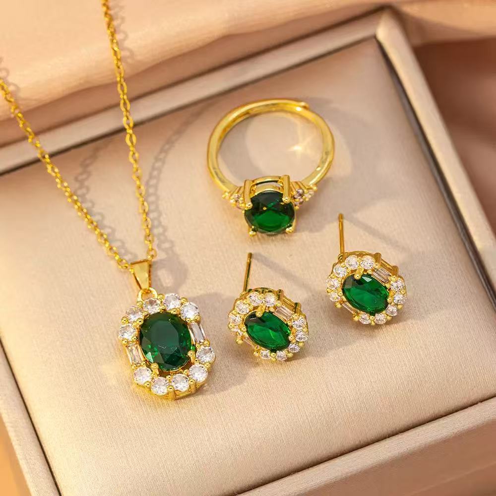 18K Gold Emerald Green Oval Crystal Jewelry Set