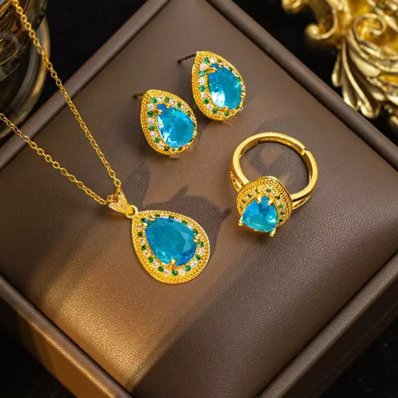 Lake Blue Teardrop Copper Crystal Jewelry Set