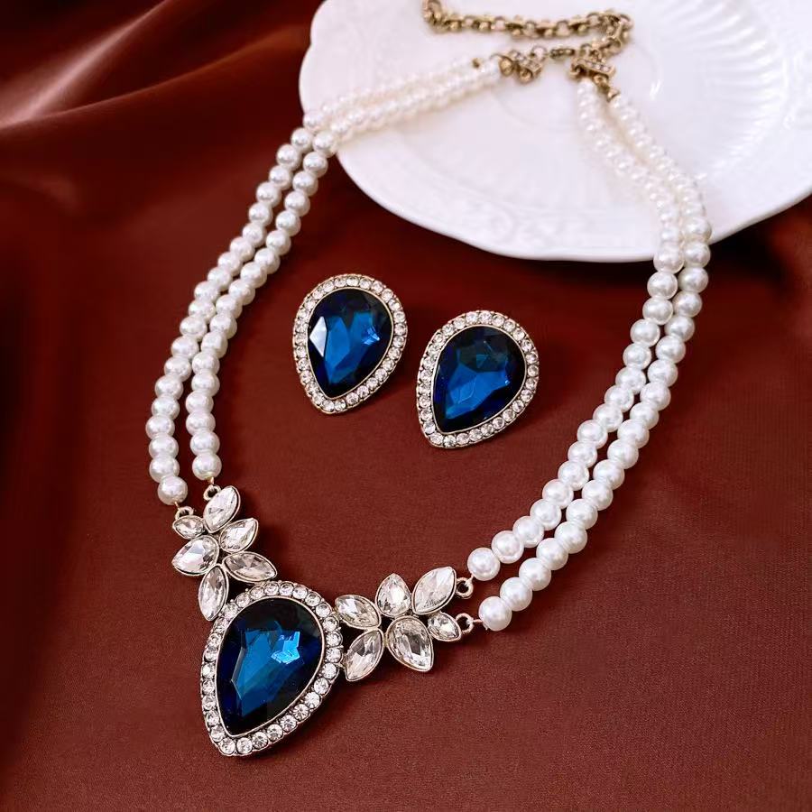 Vintage Pearl Blue Teardrop Crystal Jewelry Set