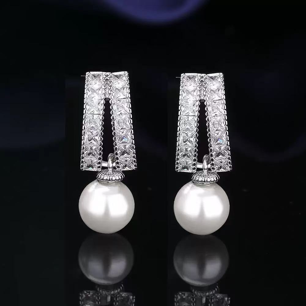 Light Luxury Pearl & Zirconia Tassel Necklace Set
