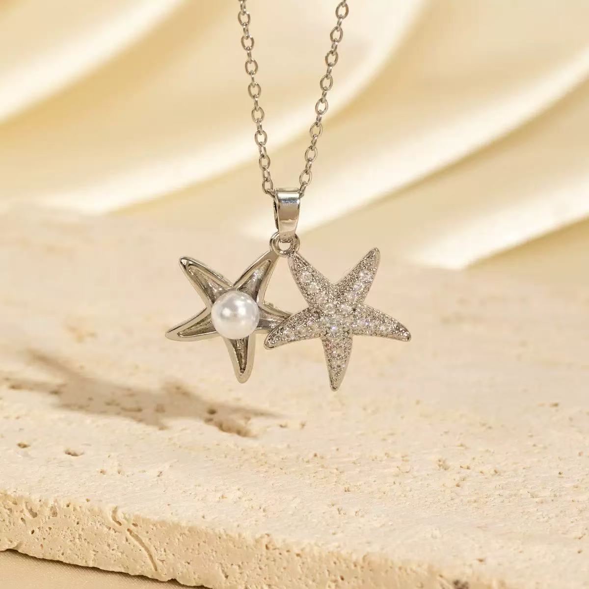 Ocean Series Copper Gold Plated Crab Pearl Zircon Necklace