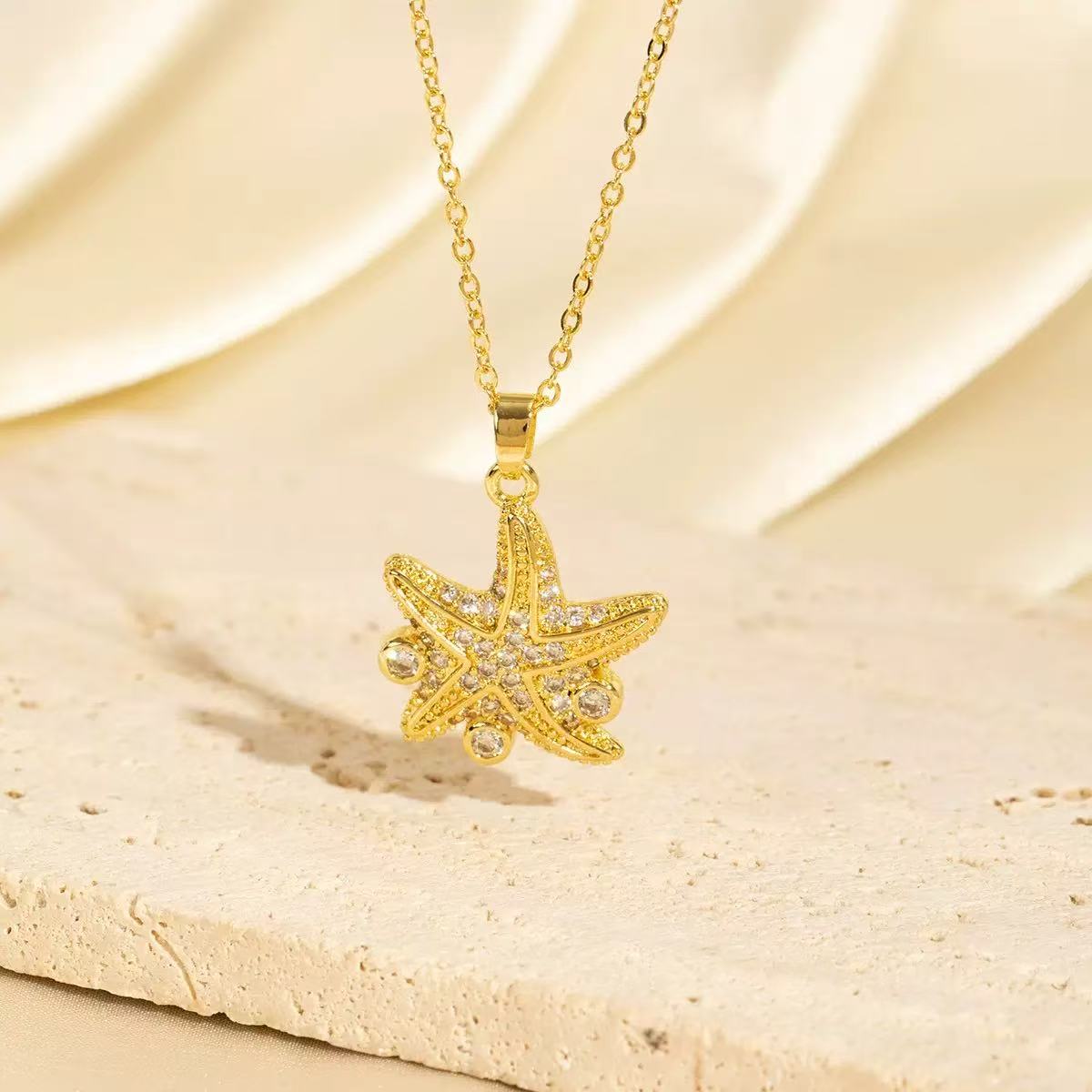 Ocean Series Copper Gold Plated Crab Pearl Zircon Necklace