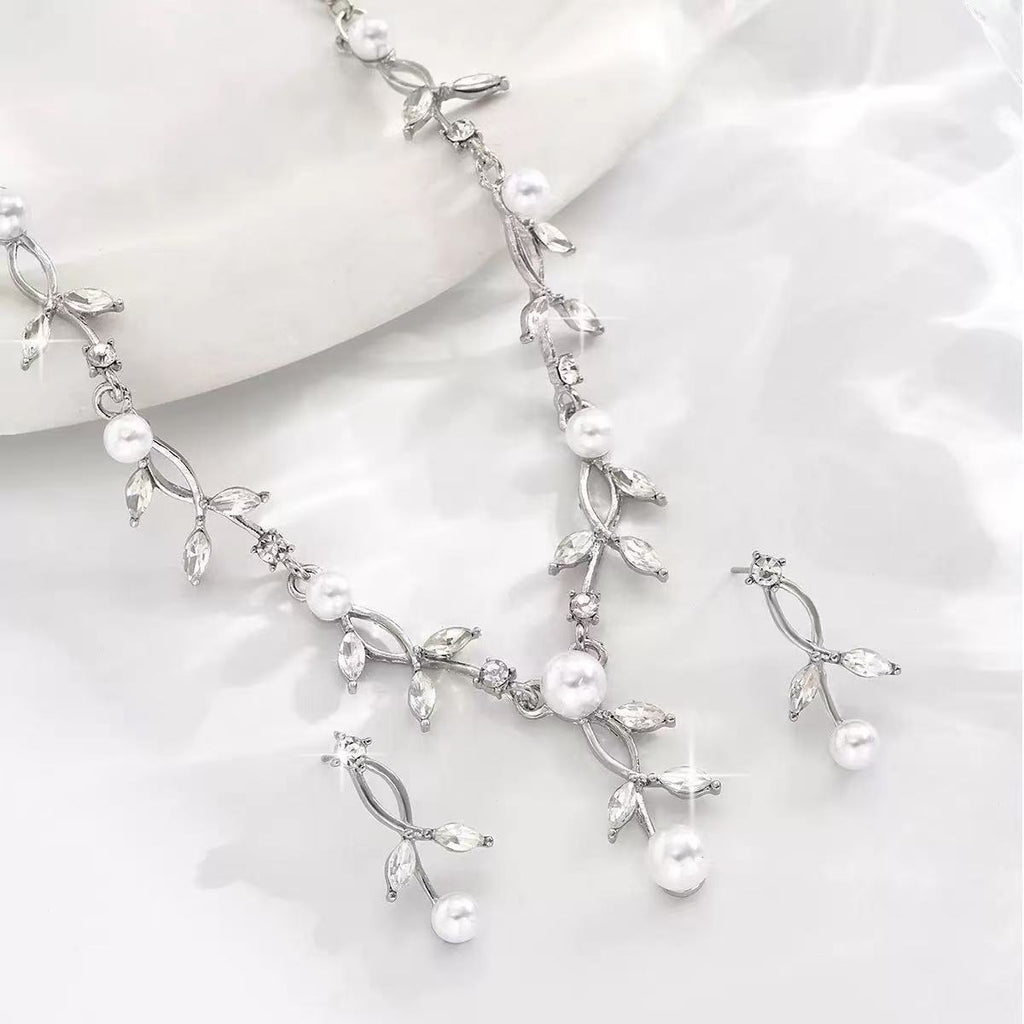 Elegant Leaf Pearl Jewelry Set
