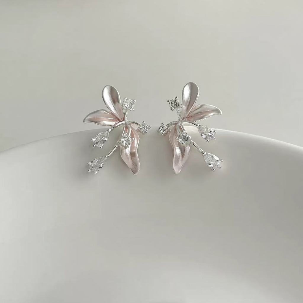 S925 Petal Flower Crystal Stud Earrings