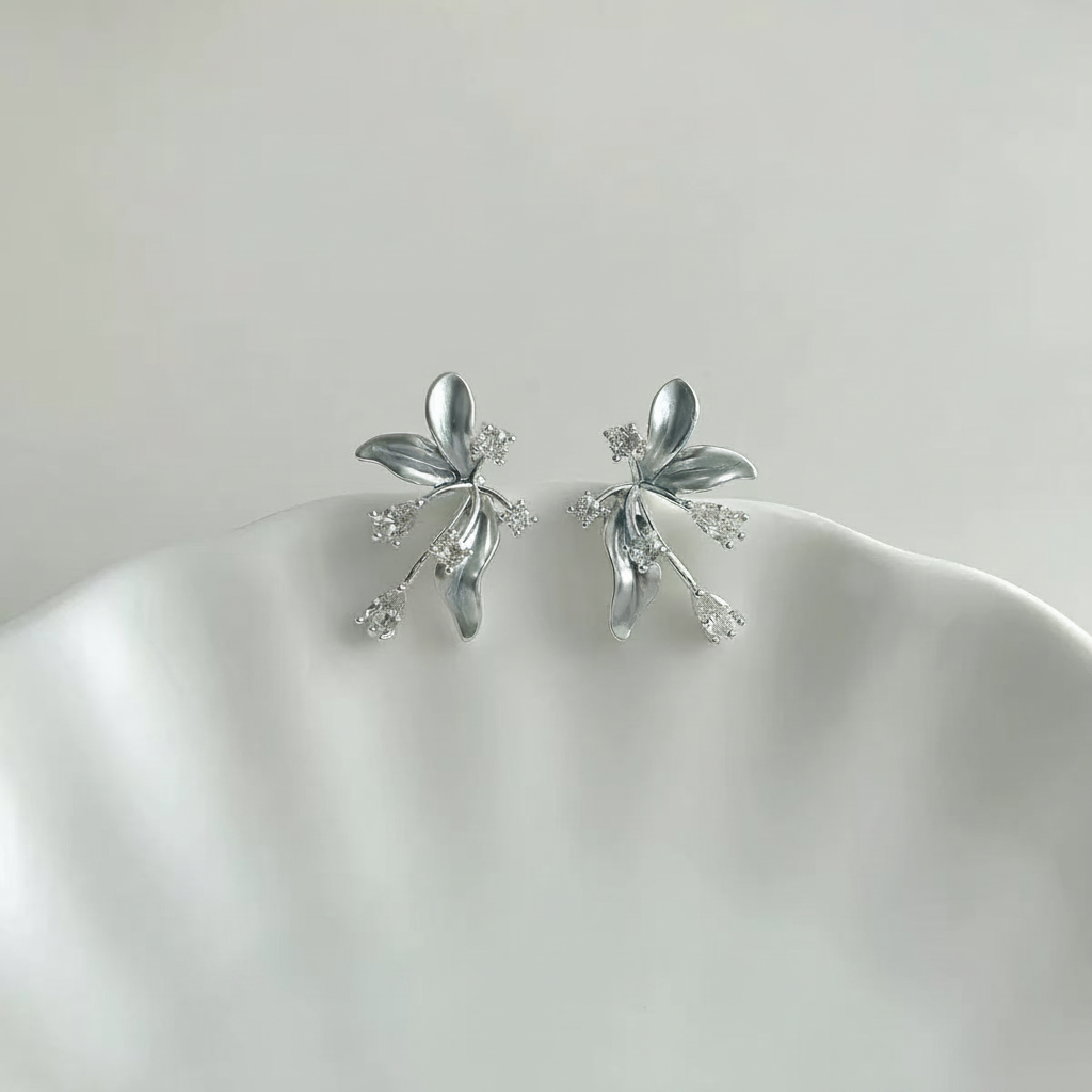 S925 Petal Flower Crystal Stud Earrings