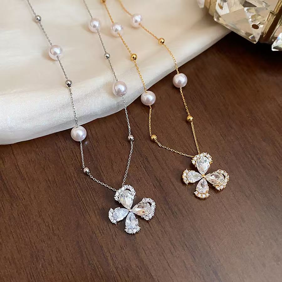 18K Gold Plated Zircon Flower Pearl Chain Necklace