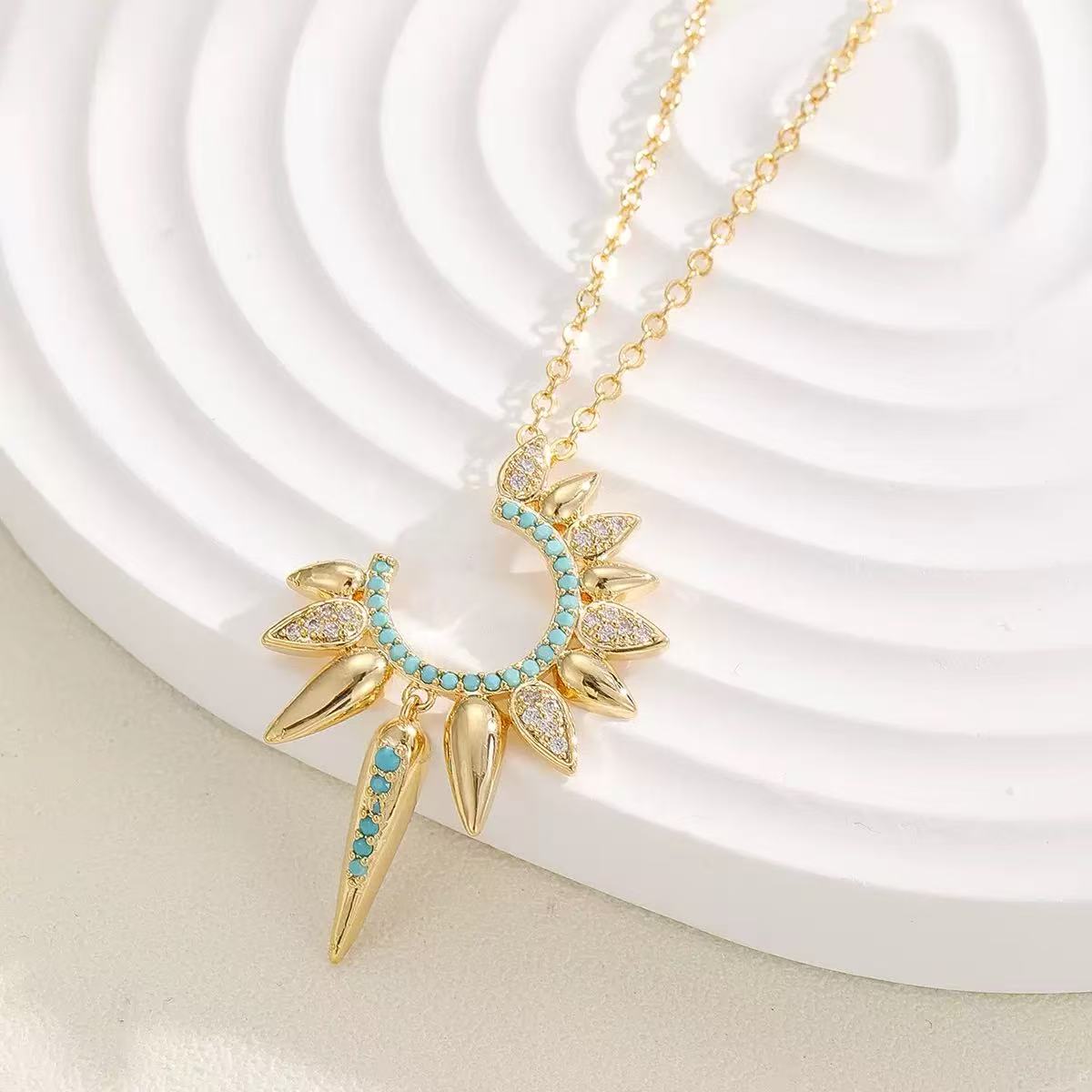 Blue Turquoise Zircon Tarot Sun Flower Necklace