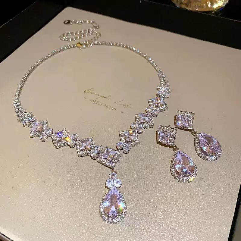 Diamond Teardrop Zircon Jewelry Set