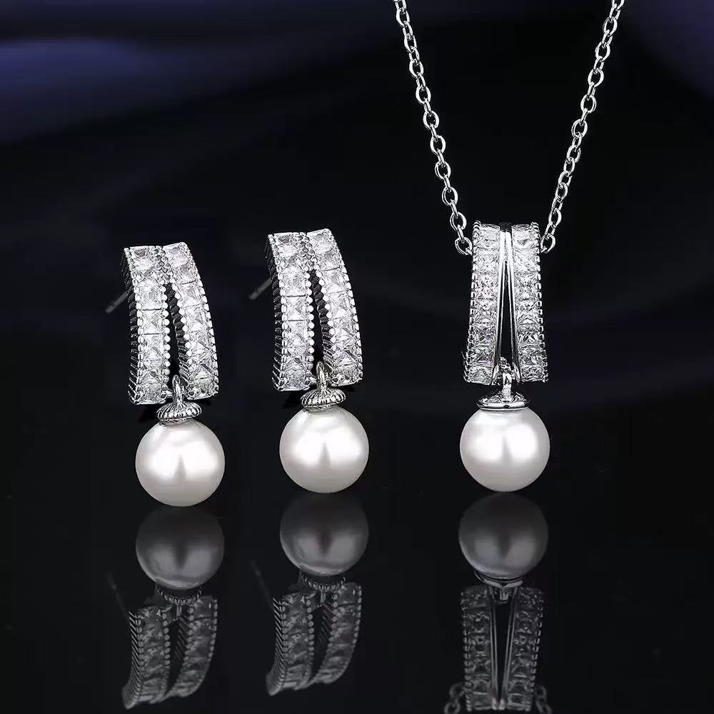 Light Luxury Pearl & Zirconia Tassel Necklace Set