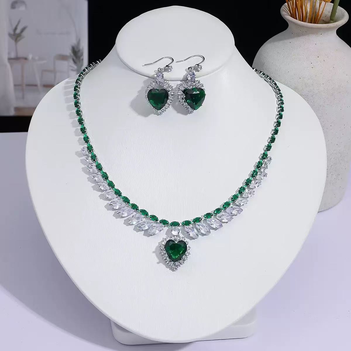 Ruby Red Teardrop Full Crystal Jewelry Set
